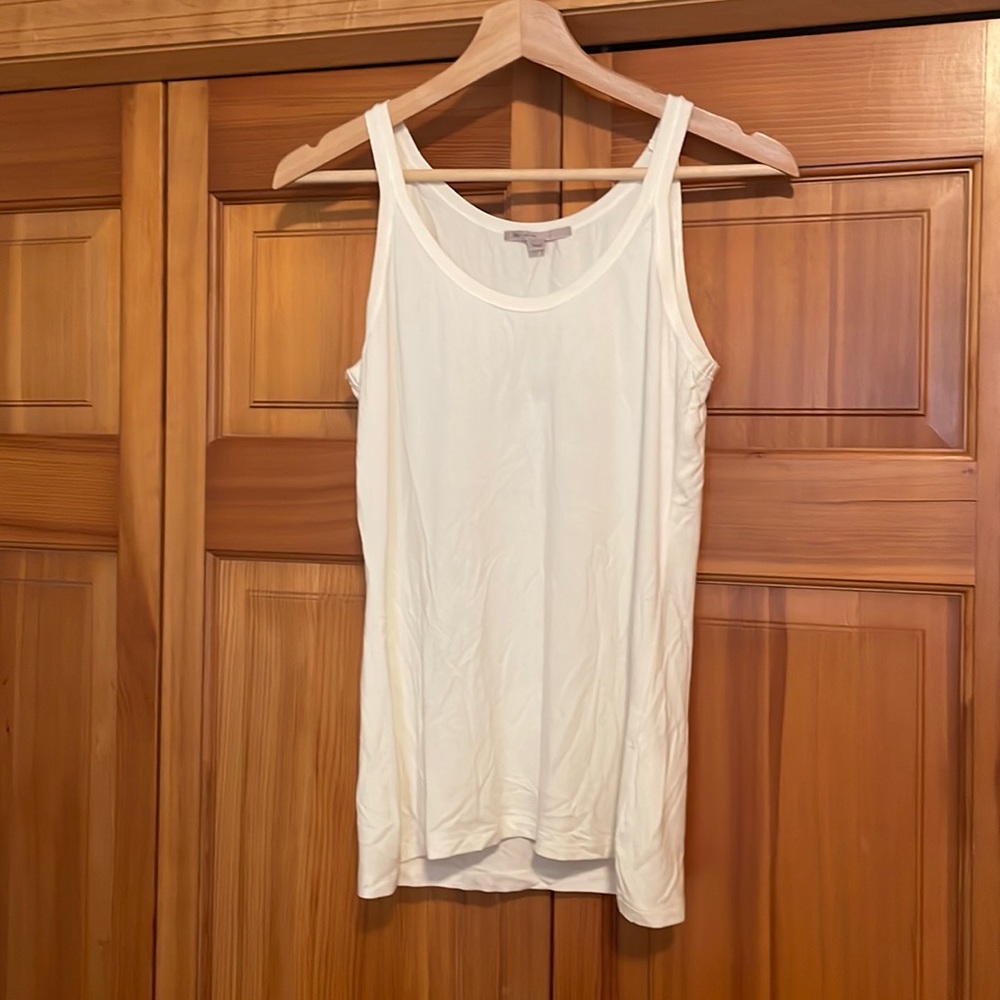 Sleeveless top